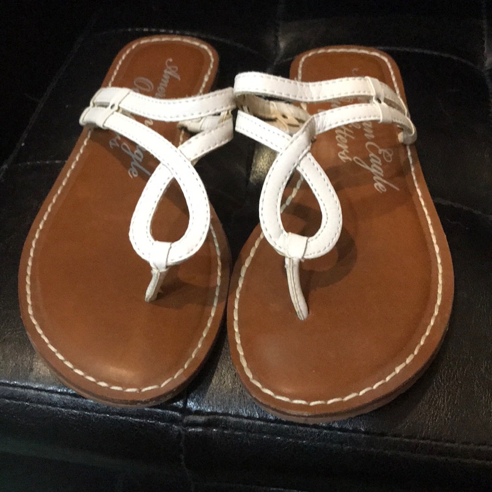 American Eagle White sandals!